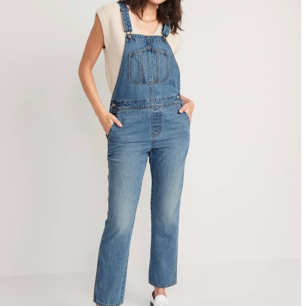 NWT Old Navy Slouchy Straight Non-Stretch Jean Overalls for Women size 6